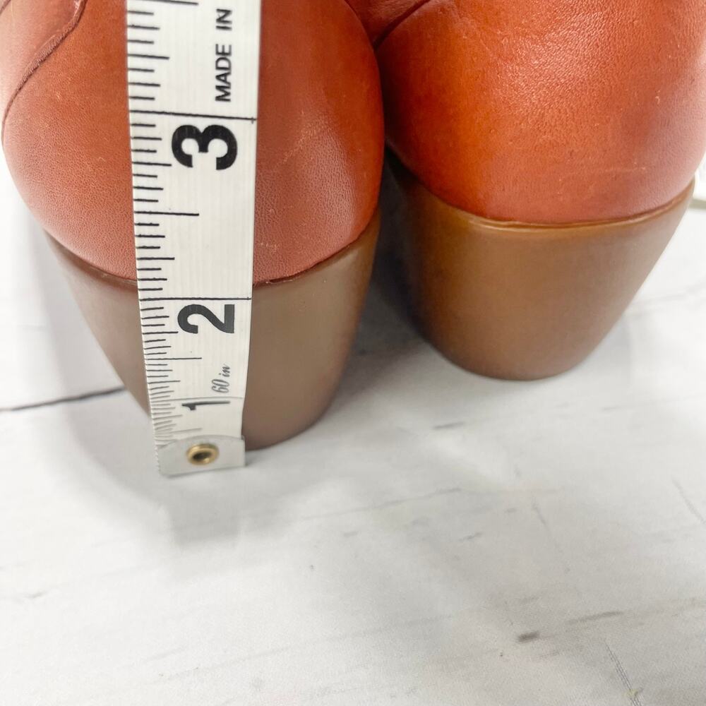 Vintage Clark Burnt Orange Moccasians with Rubber Sole Heel - Picture 9 of 12